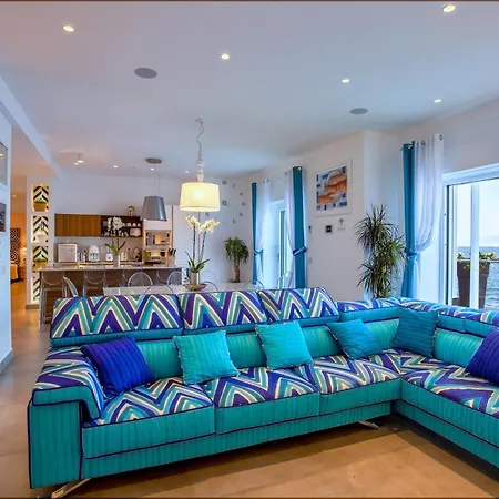 Luxury Del Maggiore - Sea Side, Beach, Garden, Parking *